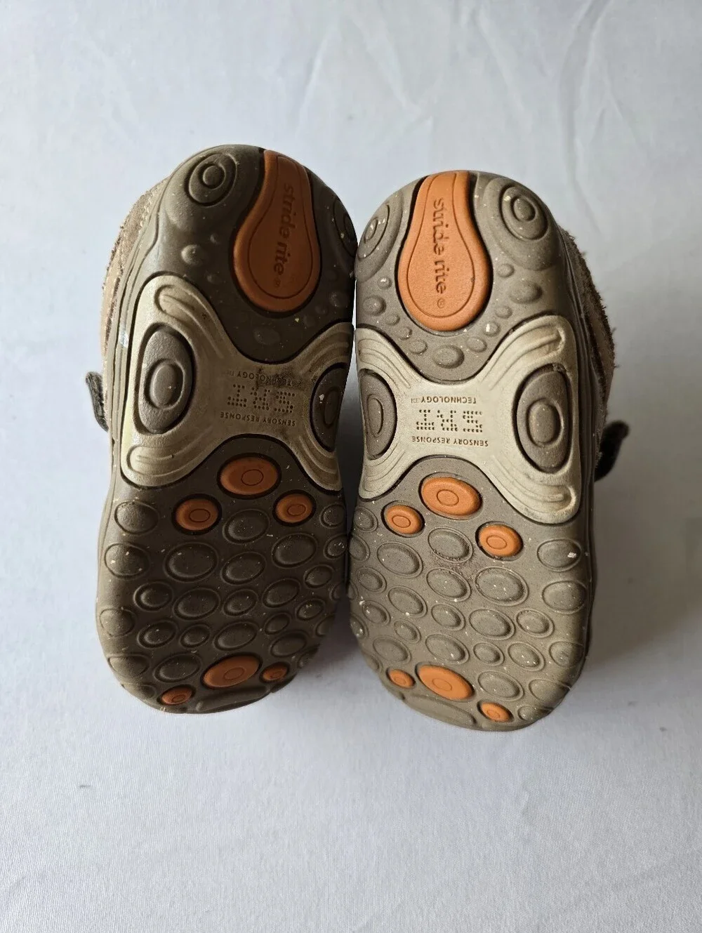 Stride Rite SRT Gavin Shoes Size 5.5 Wide